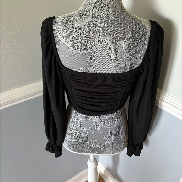 EUC Adika Black Off Shoulder Crop Top Size XL - Picture 4 of 5